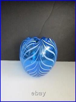 1976 Fenton Blue Art Glass Vase White Pulled Feather Decoration Signed LIMITED