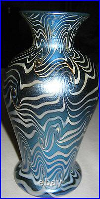 Antique Durand Nj USA Blue Swirl King Tut Art Deco Flower Garden Glass Urn Vase