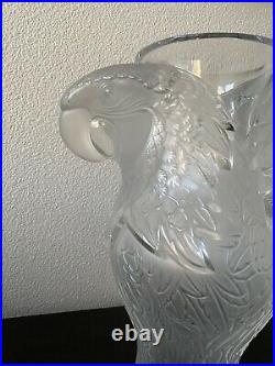 Authentic Limited Edition Lalique Vase Macao. MINT CONDITION. MUST SEE