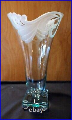Bob Guenther Jorge Luna Art Glass Vase Jade Green Frosted Venetian Design Signed
