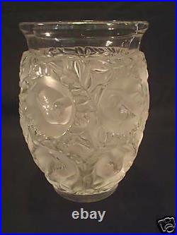 Classic Lalique BAGATELLE Clear & Frosted Crystal 6.75 Vase