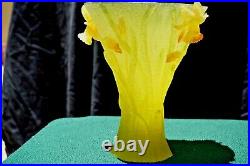 Daum Nancy large Jonquille / Daffodil Vase 9 5/8 NEW IN BOX. Signed & numbered