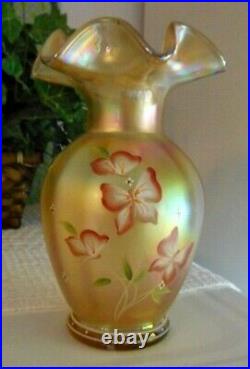 Fenton Art Glass Butterfly Garden Vase 2000 Nancy Fenton #433 8.5