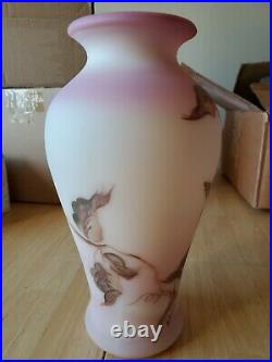 Fenton Burmese Pink 9 Hummingbird Vase Signed and numbered