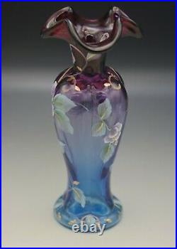 Fenton Glass Mulberry Blue Connoisseur Evening Vine Vase #346/7500 Ka Plauche