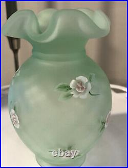 Fenton Heirloom Roses 2003 LE Willow Green Opalescent #179 George Fenton