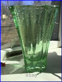 Fire & Light Signed Green Aurora Vase Recycled Art Glass Signed 9