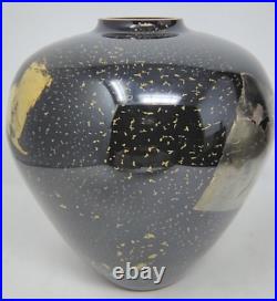 Gorgeous Art glass Black with Gold tones Vase Signed 1991