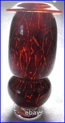 Jon Curiel Bogenrief Studios Iowa Hand Blown Art Glass Vase Red Amber 9in Signed