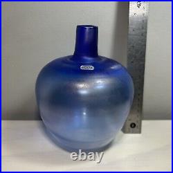 Kosta Boda Vase 47441 Bertil Vallien Signed Iridescent Blue Art Glass Sweden