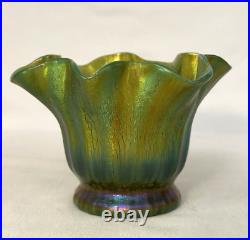 Lundberg Studios Art Glass Green Iridescent 4.5 Fluted Vase. Signed & Mint