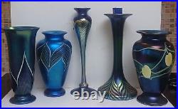 Orient & Flume 9 Blue Pulled Feather Iridescent Art Glass Vase Signed Numbered