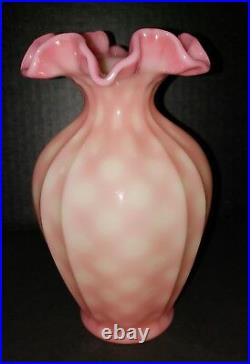 Rare Fenton Art Glass Pink Burmese Diamond Optic Ruffle Vase