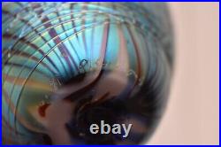Richard Satava Art Glass Iridescent Pulled Feather Threaded VASE 1981 4.25 Tall