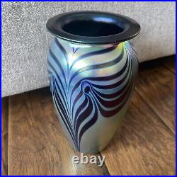 Robert Eickholt Signed Iridescent Pulled Feather Colorful Art Glass Vase Rare 9