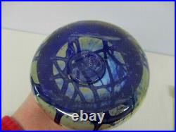 Signed Fellerman & Raabe 11 1/4 Iridescent Art Glass Vase