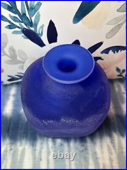 Signed Gino Cenedese Italian Blue Murano Mid-Century Large Scavo Art Glass Vase