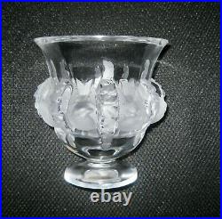 Signed Lalique France BIRDS Frosted Crystal Art Glass Mantle Dampierre Vase
