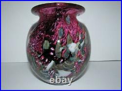 Signed Robert Eickholt 2010 Art Glass Vase 878