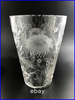 T. G. Hawkes Cut Glass Intaglio Gravic CHINA ASTER Pattern 8 Vase Signed