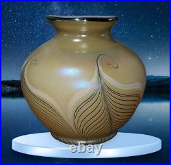 TODD PHILLIPS Signed Hand-blown Glass Vase Iridescent Pulled Design 7.5 AMAZING