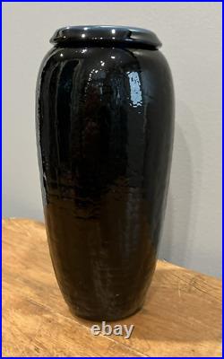 Very Early Richard Satava Alligator Skin Tree Bark Scales Art Glass Vase 1985