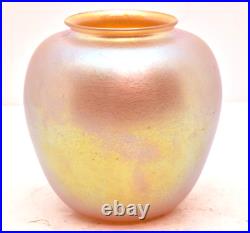 Vintage Iridescent Gold Aurene Signed Donald Carlson Studio Art Glass Vase 5.25