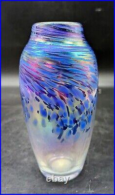 Vintage Signed 1989 Nuance New Orleans Studio Art Glass Iridescent Vase 6.75