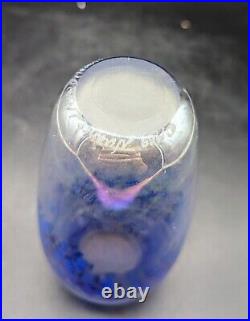 Vintage Signed 1989 Nuance New Orleans Studio Art Glass Iridescent Vase 6.75