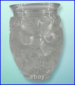 Vintage Signed Lalique Bagatelle Frosted Glass Vase 7