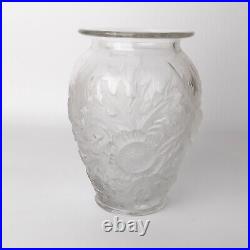 Vtg Verlys Alpine Thistle Etched Glass Vase Frosted Relief 9 1/4 French Signed